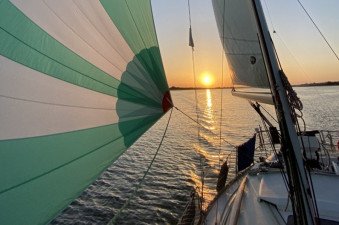 Prácticas de habilitación a vela en Nuevo Portil (Huelva)